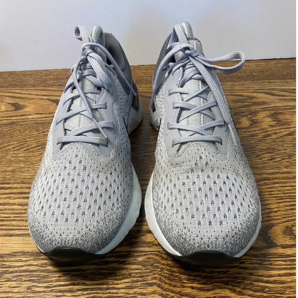 Nike Odyssey React Wolf Grey Black Running Shoes AO9820-003 Womens Size 9 - Picture 3 of 7